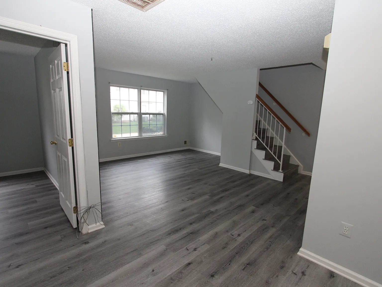 Prestwick Way, Edison — Photo 2