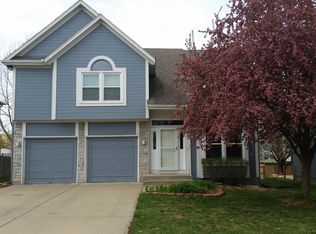 5634 Brownridge St, Shawnee, KS 66218