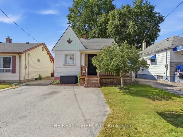 211 Highbury Ave N, London, ON N5Z 2W6