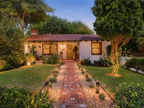 404 N Vinedo Ave, Pasadena, CA 91107