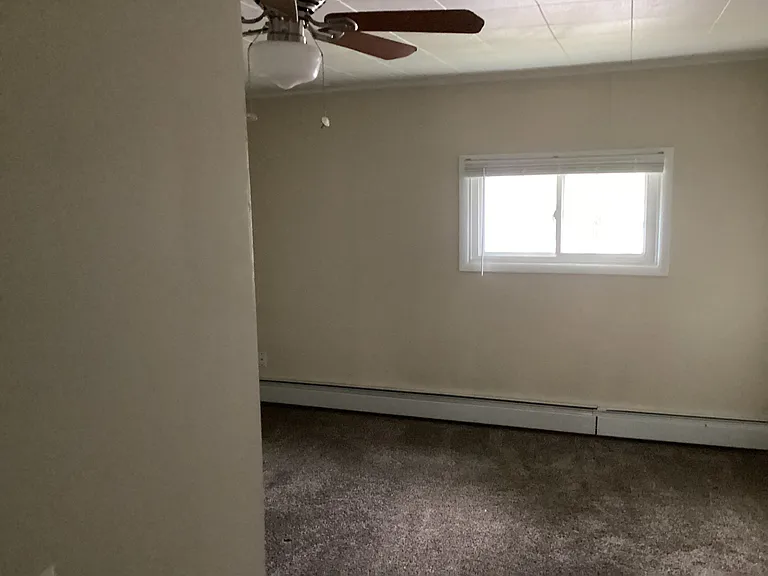 147 Carpenter St — Photo 11
