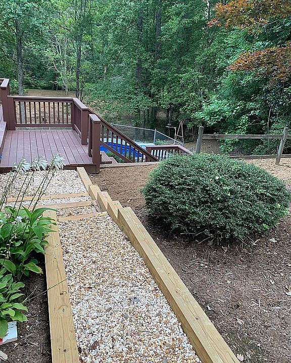 1st image of 210 Dellwood Dr