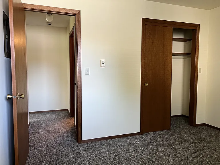 235 N 1st St #3 — Photo 13