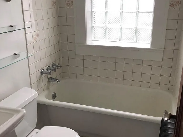 1064 Kenmore Ave #12 — Photo 30