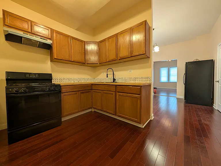 6027 S Morgan St — Photo 7