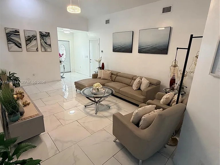 14712 SW 123rd Ave — Photo 2