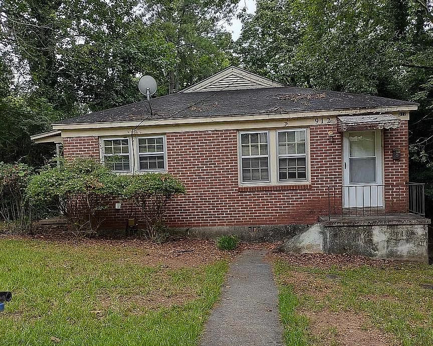 912 E 15th St 1, Anniston, AL 36207 Zillow