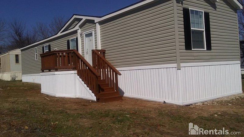 1st image of 1305 Solana Dr