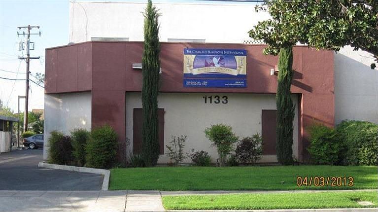 1st image of 1133 E Olive Ave