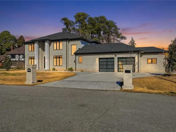 1049 Ducking Point Trl, Virginia Beach, VA 23455