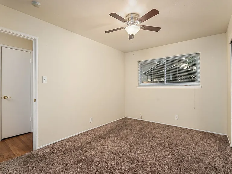 2732 San Jose Way — Photo 22