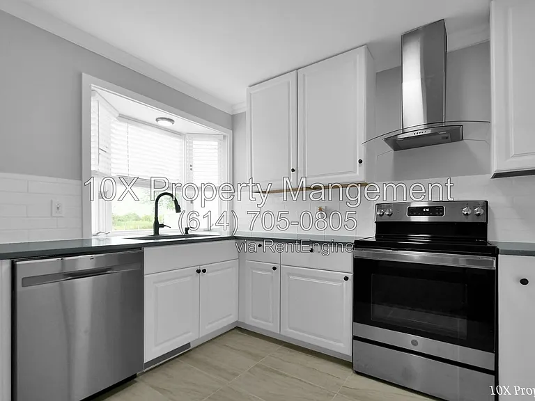 388 Shanahan Rd — Photo 13