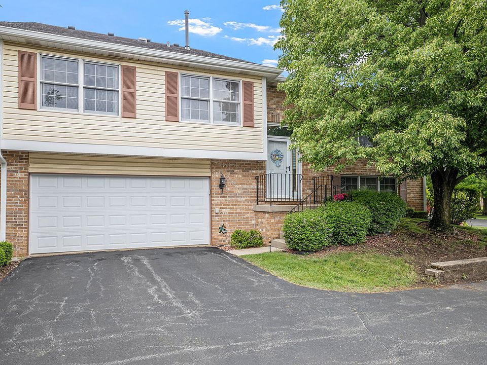 1st image of 9901 Cambridge Ct #B