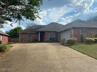 203 Coxwell Cv, Brandon, MS 39042