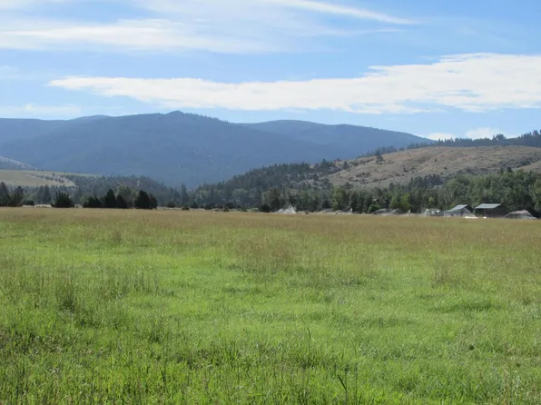 2509 La Fontaine Ln, Stevensville, MT 59870