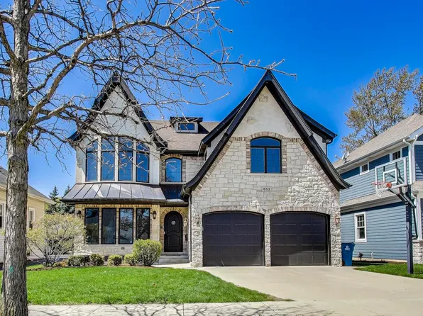652 S Swain Ave, Elmhurst, IL 60126