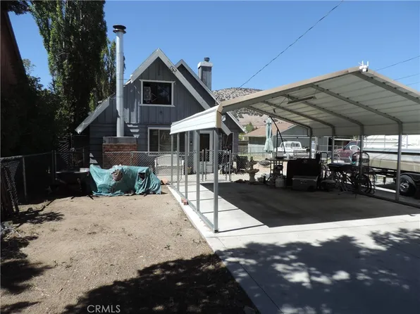 213 E Mountain View Blvd, Big Bear City, CA 92314