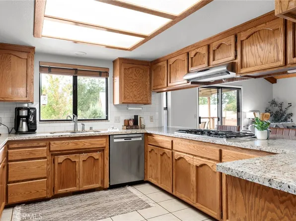 4992 Ravelle Ct, Paradise, CA 95969