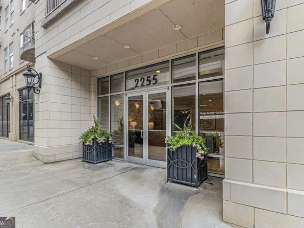 2255 Peachtree Rd NE Unit 527, Atlanta, GA 30309