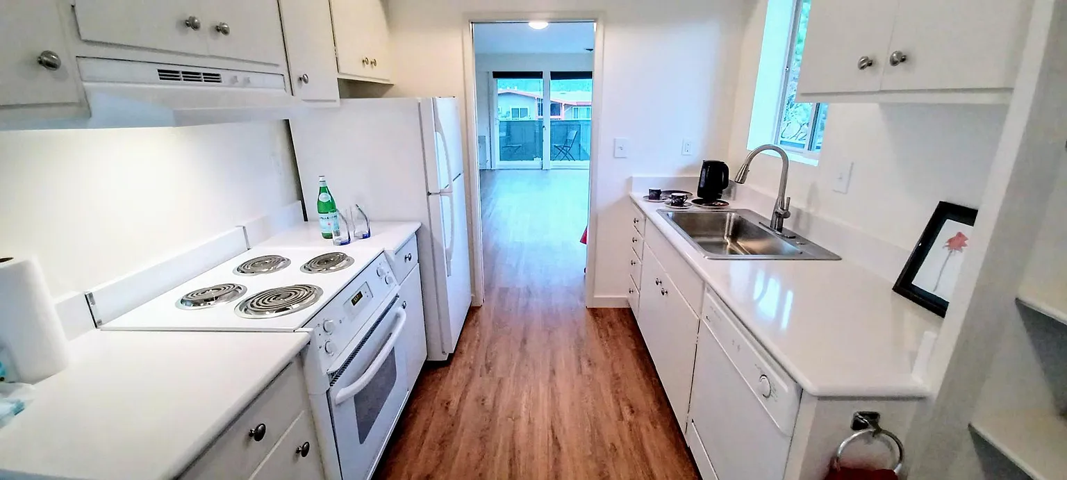 320 Via Casitas APT 308 photo 1