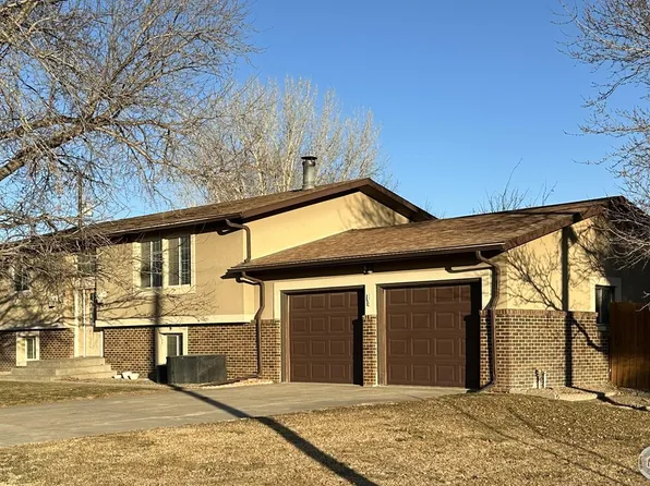 451 7th St, Stratton, CO 80836
