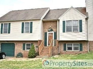 705 Camp North Rd, Salem, VA 24153