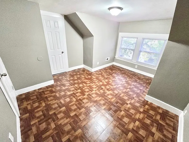 86 Dickerman St #2 — Photo 8