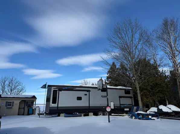 78 Way Lane Extension, Bridport, VT 05734