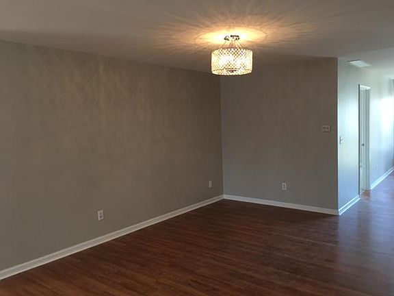 3rd image of 1326 Indiana St Unit 1326