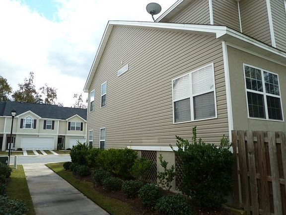 2nd image of 48 Orchid Ln