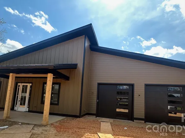 7501 Sherrills Ford Rd, Sherrills Ford, NC 28673