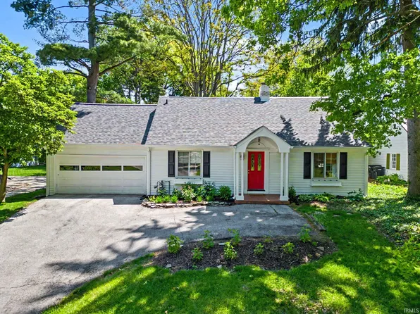 2065 S 9th St, Lafayette, IN 47905