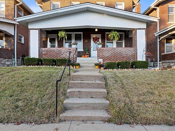 2nd image of 4981 Columbia Ave