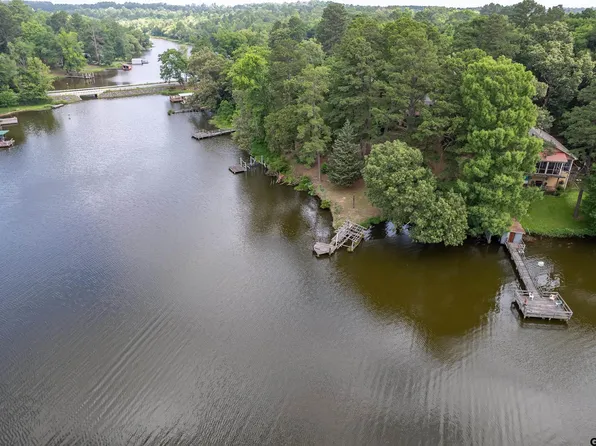 19748 Northside Dr, Winona, TX 75792