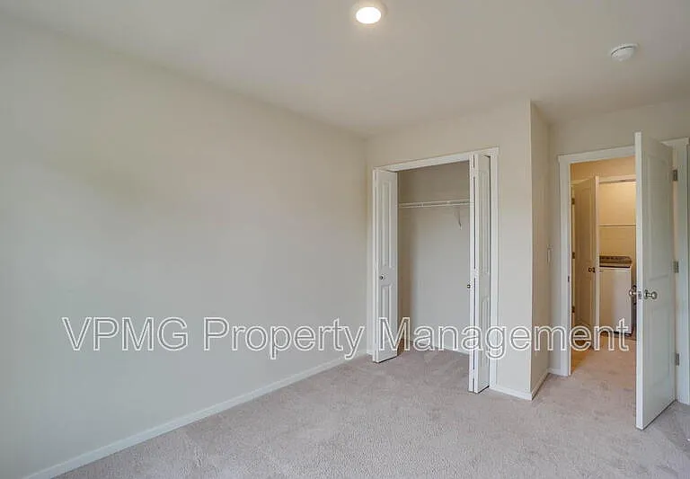 2628 NE 117th Pl — Photo 20