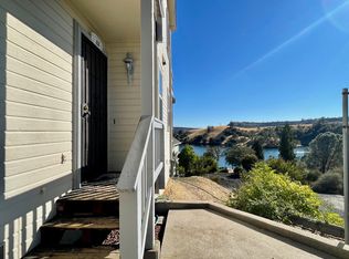 432 Hilltop Estates Dr, Copperopolis, CA 95228