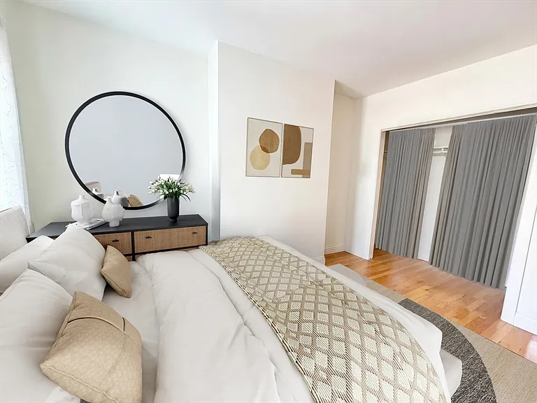 250 Webster St #2 — Photo 6