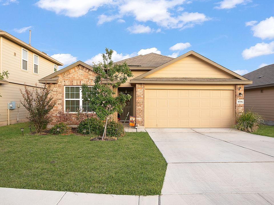 1st image of 10619 Sandy Trail Dr