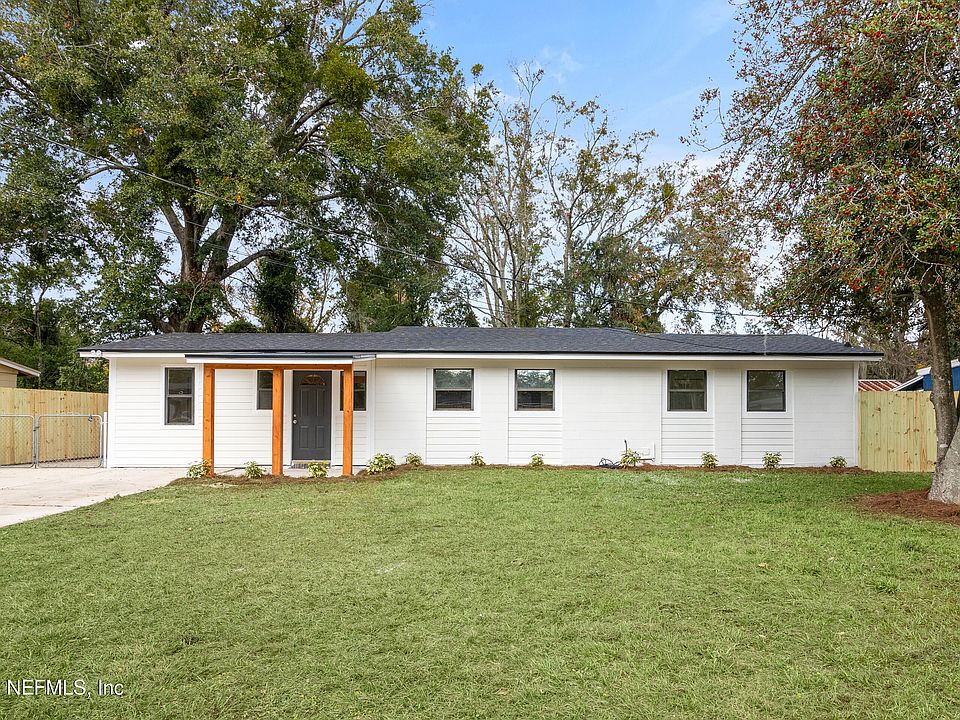 1st image of 8059 BANVILLE Drive