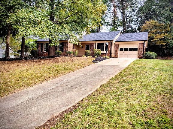2nd image of 5708 Cranberry Ct