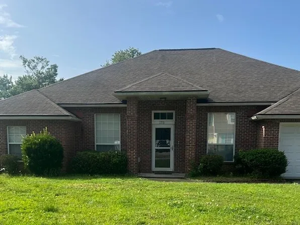 173 Natures Dr, Saint Marys, GA 31558