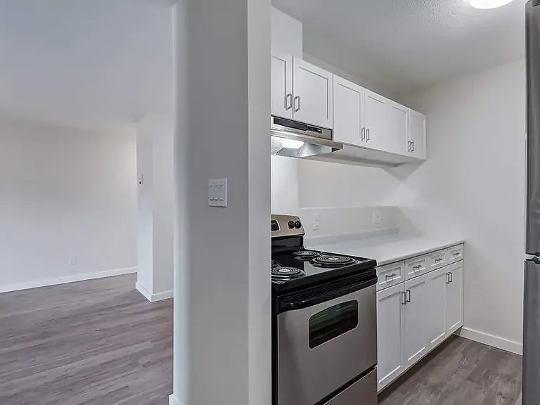 1440 28th St E #105 — Photo 18