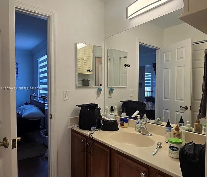 19179 S Gardenia Ave — Photo 16