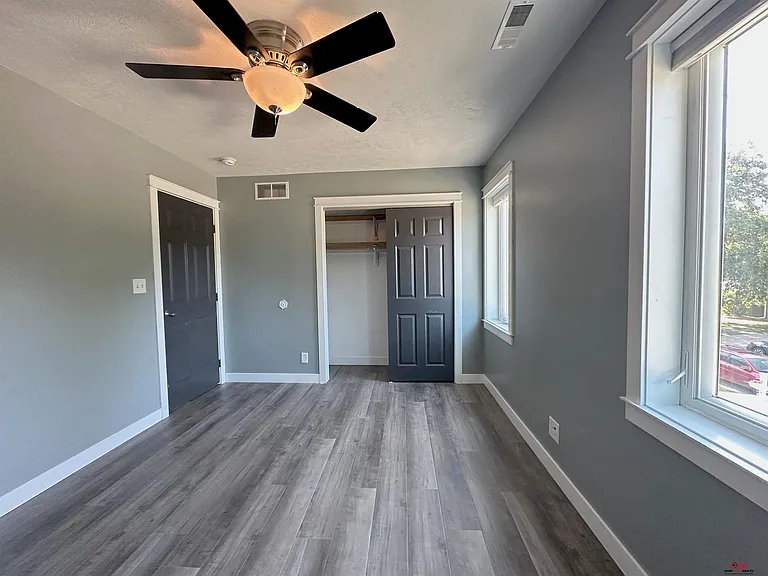 3445 S St — Photo 21