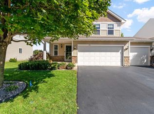 201 Pottok Ln, Shakopee, MN 55379