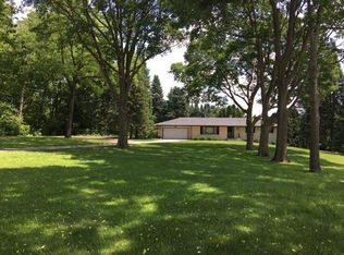 32XX S Main St, Rockford, IL 61102