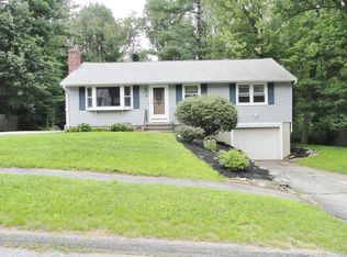 9 Edith Ln, Rutland, MA 01543
