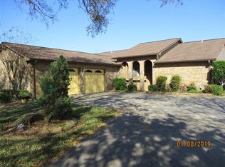 1420 Buchta Rd, Angleton, TX 77515