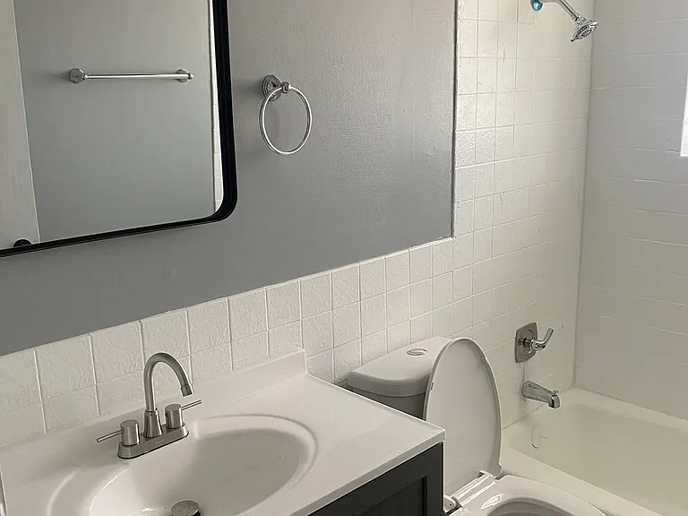 74 Yates Ave #3N — Photo 10