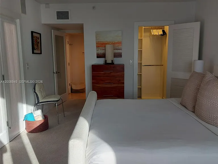 2301 Collins Ave #1125 — Photo 14